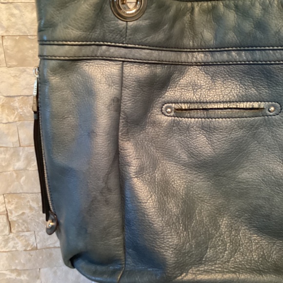 B. Makowsky Pebble Leather Bucket Crossbody - Picture 9 of 15